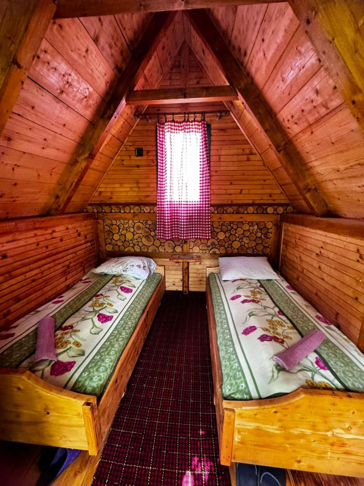 Villa Durmitorska Koliba Sa Kupatilom Žabljak Camera foto